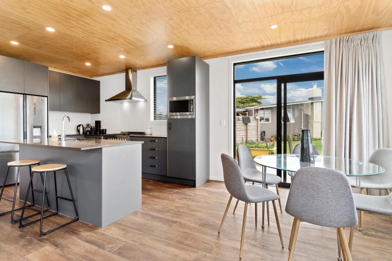 Custom Designed Holiday Home, Next To Cycleway. Te Aroha Extérieur photo