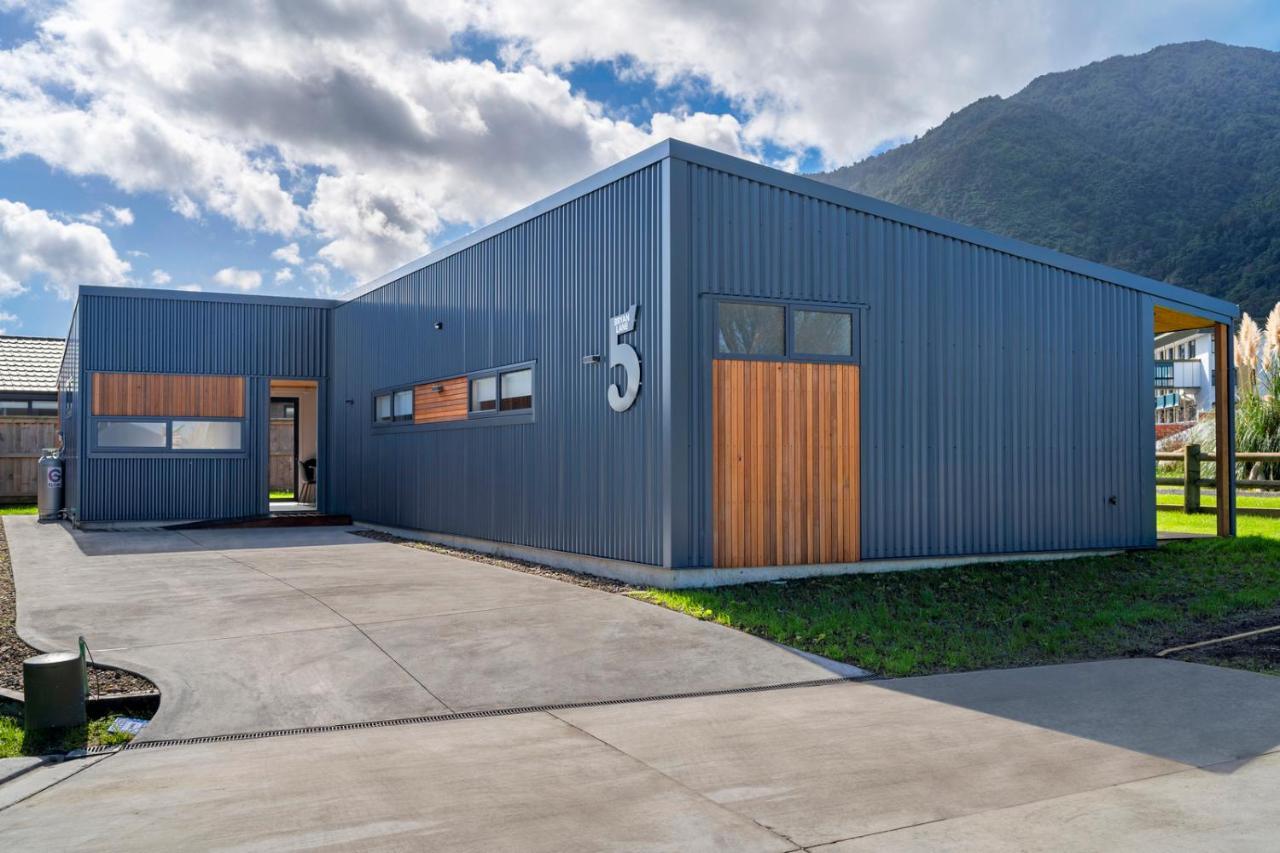 Custom Designed Holiday Home, Next To Cycleway. Te Aroha Extérieur photo